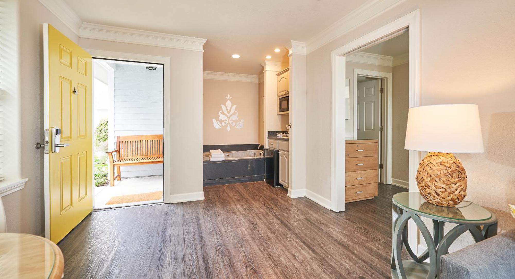 Lithia Springs Resort Ashland Room photo